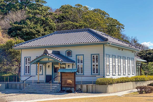 海辺の文学記念館