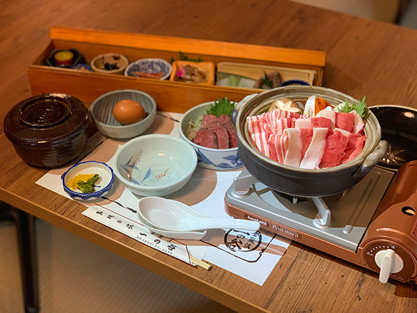 里山で学び・食す「猪鍋定食」