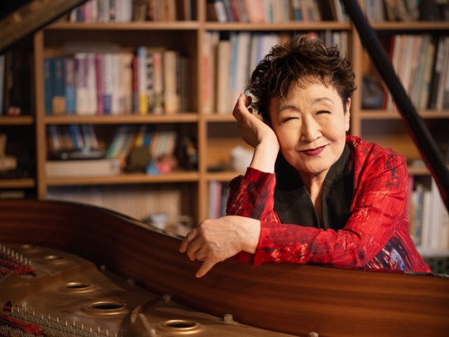 加藤登紀子