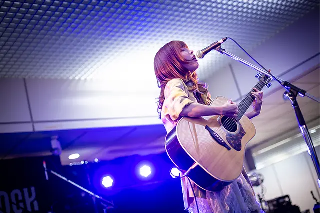 八生によるSANUKI ROCK COLOSSEUM 2026での演奏シーン