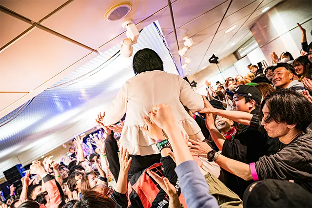 四星球によるSANUKI ROCK COLOSSEUM 2026でのパフォーマンス